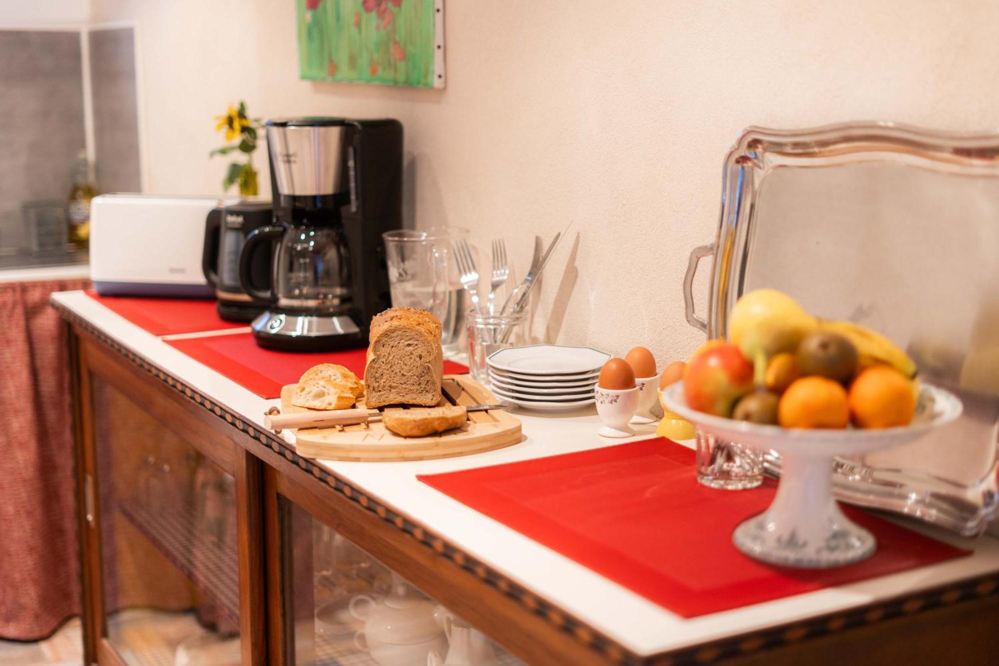 Les Balcons Sur La Loire Bed and Breakfast Chalonnes-sur-Loire Exteriör bild